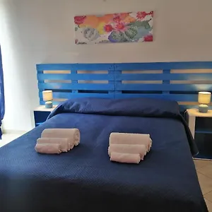https://amuri-siculo-casa-vacanze-palermo-centro.sicilyhotelsitaly.net
